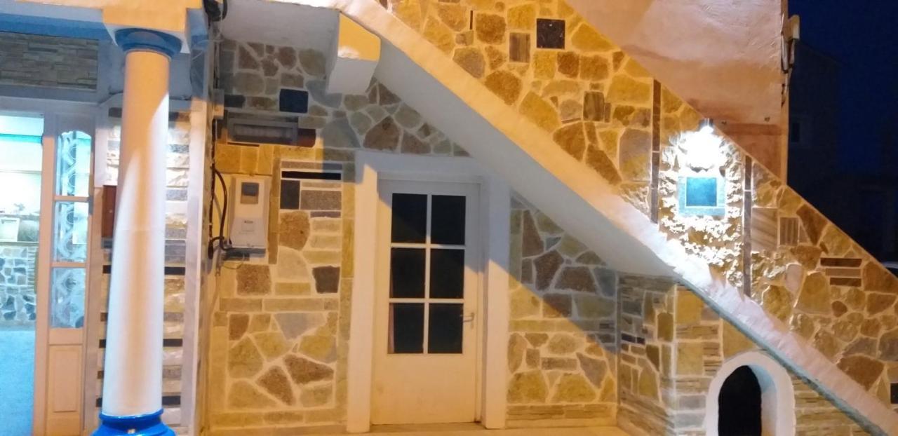 Petrakis Beach Lefkimmi  Ngoại thất bức ảnh