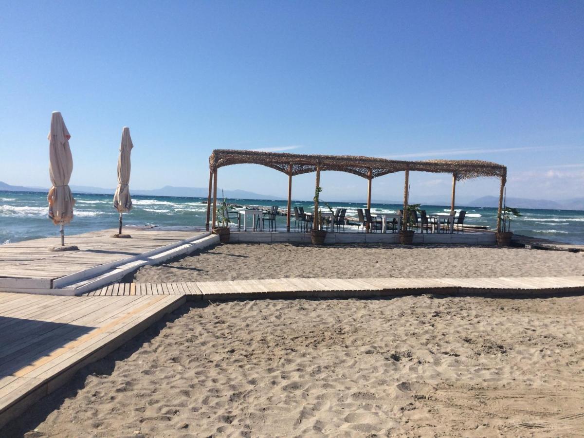 Petrakis Beach Lefkimmi  Ngoại thất bức ảnh