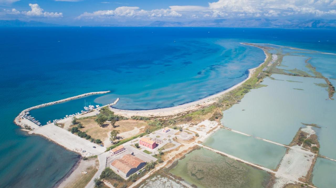 Petrakis Beach Lefkimmi  Ngoại thất bức ảnh