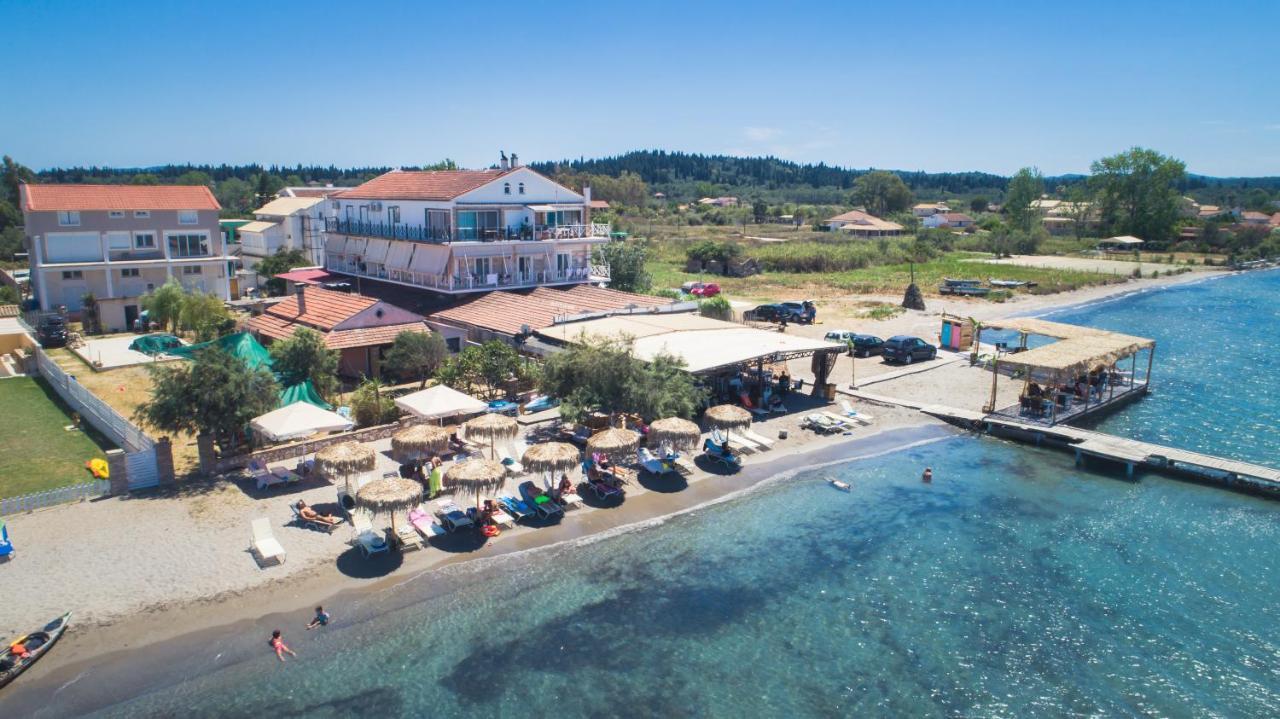 Petrakis Beach Lefkimmi  Ngoại thất bức ảnh