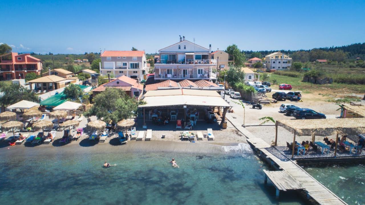 Petrakis Beach Lefkimmi  Ngoại thất bức ảnh